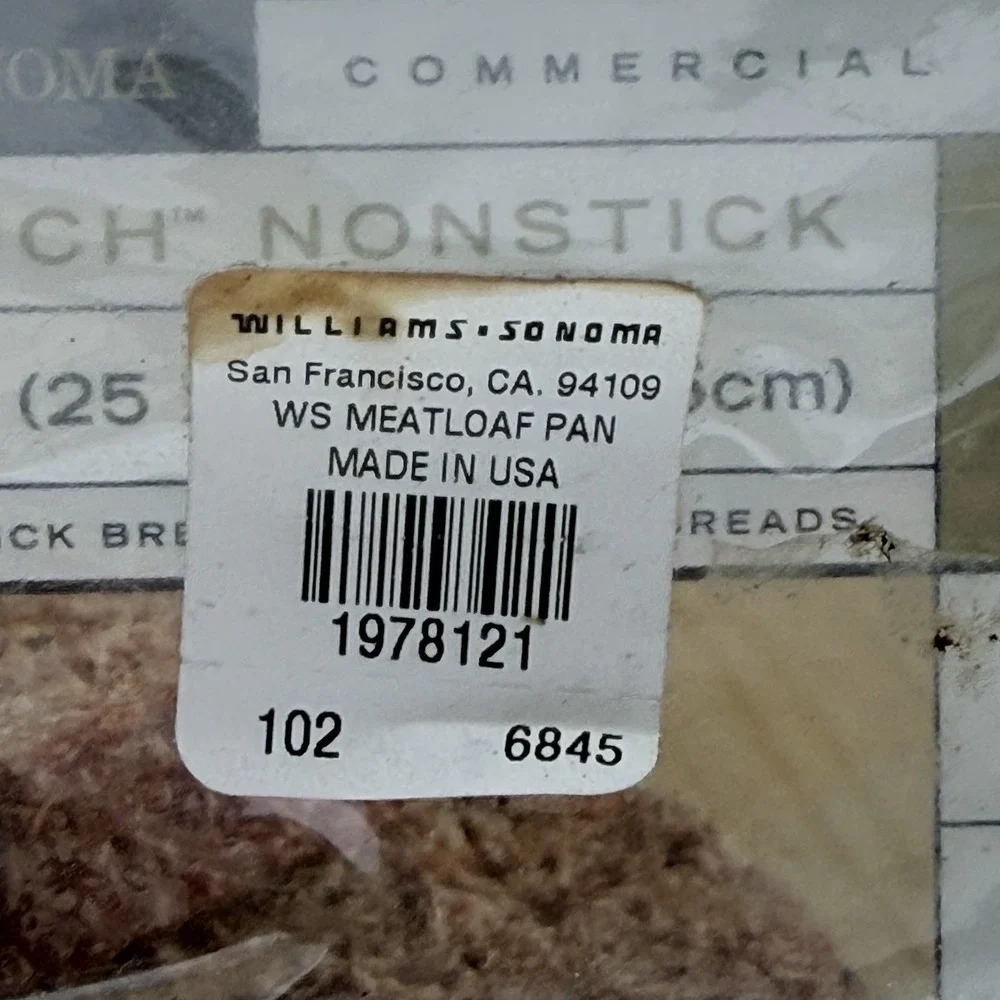 Williams Sonoma Goldtouch® Pro Nonstick Loaf Pan 1 lb w/ Meatloaf  Insert 10